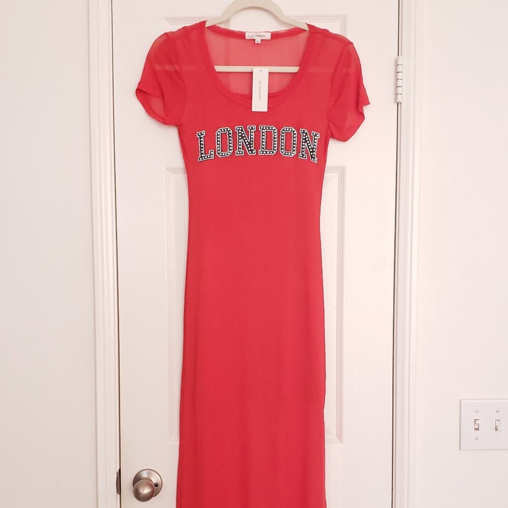 No Comment Red Short Sleeve Bedazzled London Text Sheer Mesh Long Dress Size M